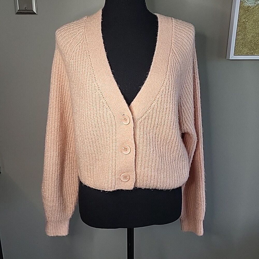Forever 21 Women's Pink Soft Cropped Knit‎ Cardigan Size S